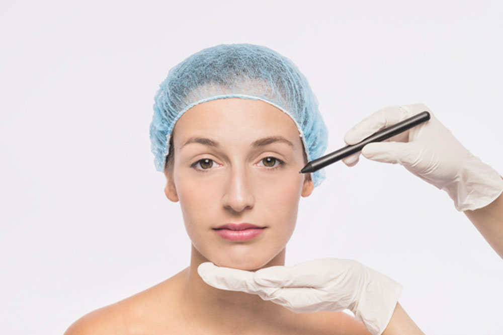 Top Plastic Surgery Trends Gaining Popularity