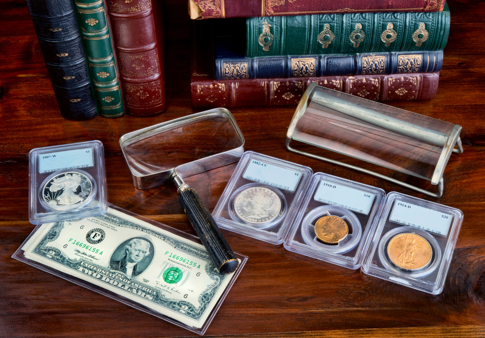 6 Valuable Collectibles Found in Unexpected Places: Turn Your Finds into Quick Cash