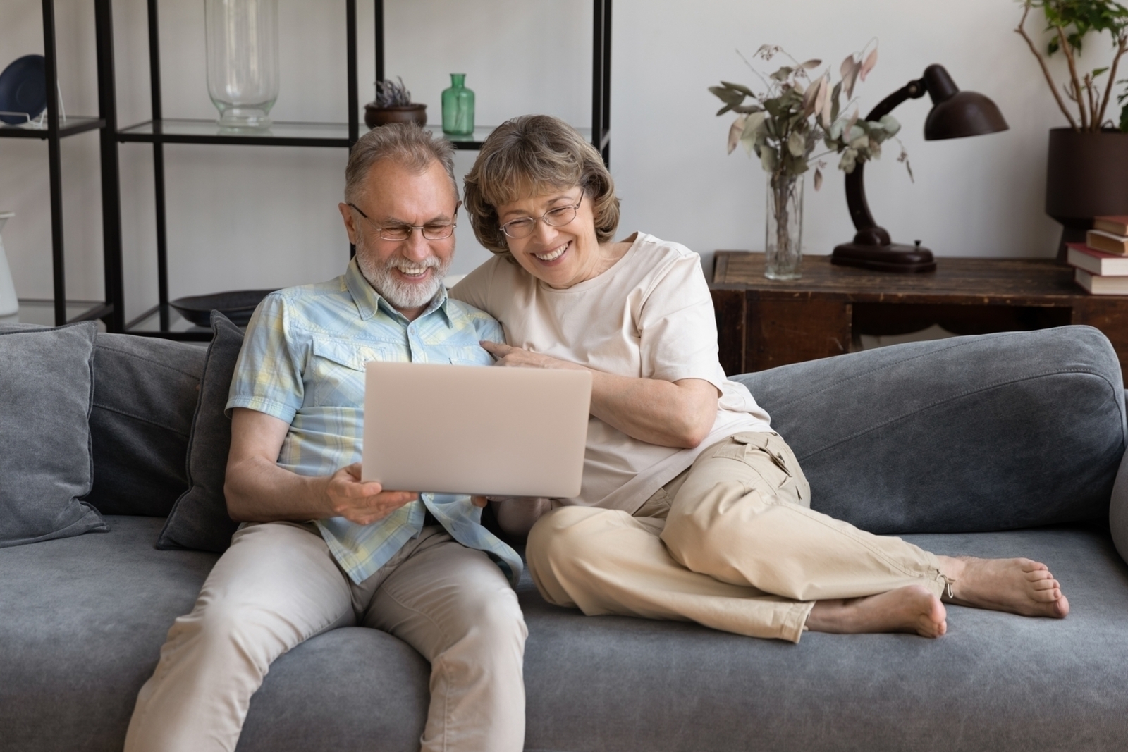 Top 5 Best Home Internet and Phone Services for Seniors